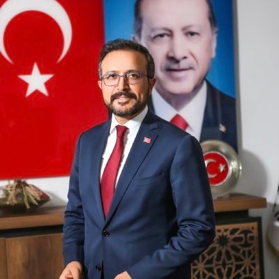 Yılmaz istifa etti