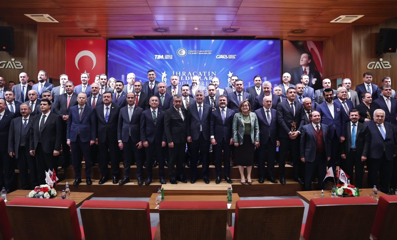 Büyüme beklentileri karşılıyor 