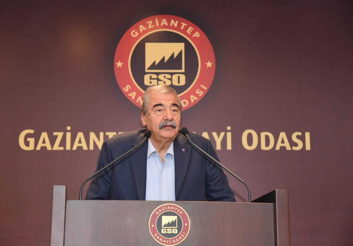 Konukoğlu’ndan sanayicilere çağrı: paniklemeyin