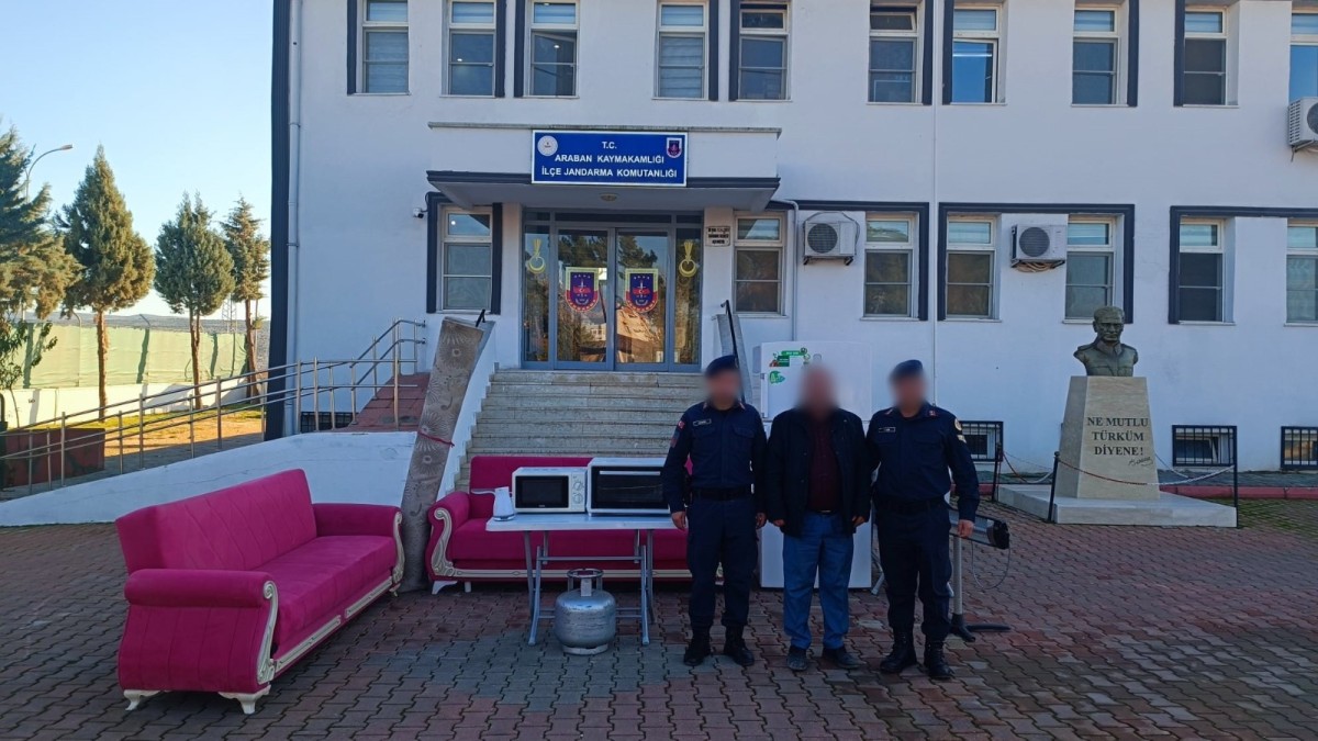 Hırsızlar kaçamadı