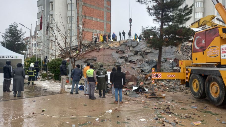 Tabut binalar için 3 gözaltı