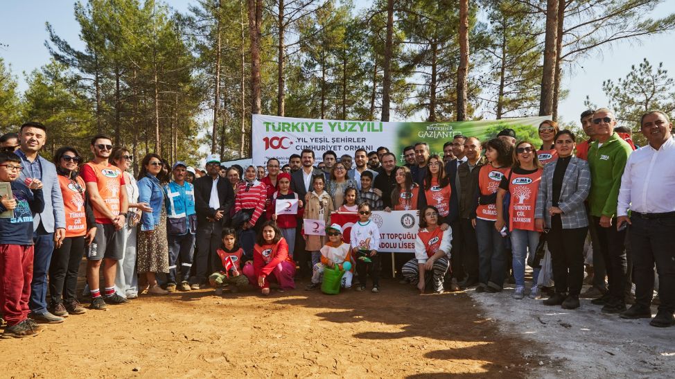 Burç Ormanı'na yeni fidanlar dikildi