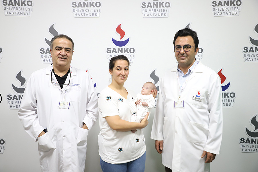 2 aylık bebeğe açık kalp ameliyatı